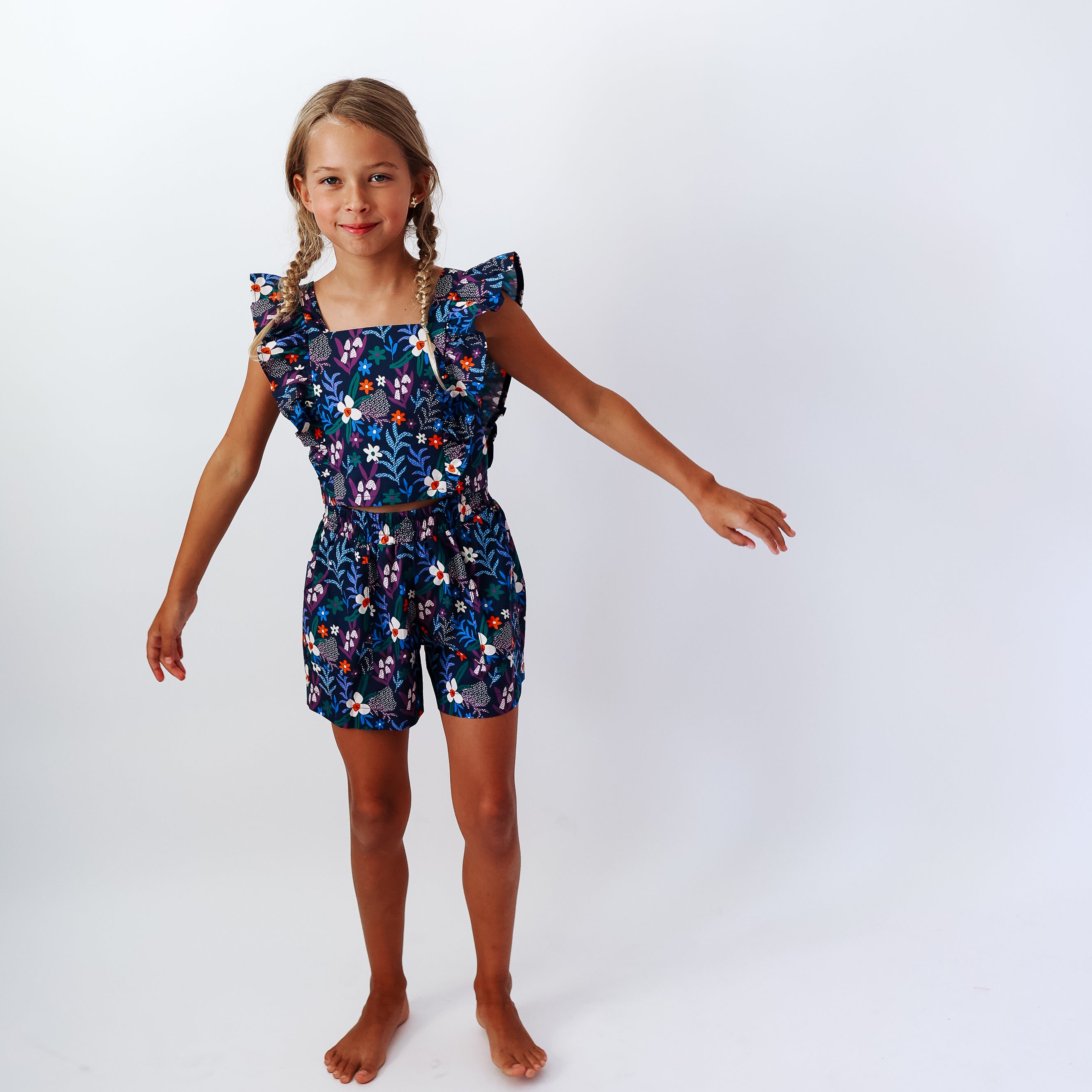*** IMPERFECT +++ DRAPED SHORTS | GRANDMA'S GARDEN | GIRLS