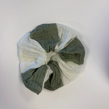 SCRUNCHIE | GREEN STRIPES
