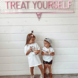 TWO SCOOPS PLEASE in black | OVERSIZED | Kids Tee