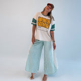PANTONE | GREEN | OVERSIZED MOM TEE