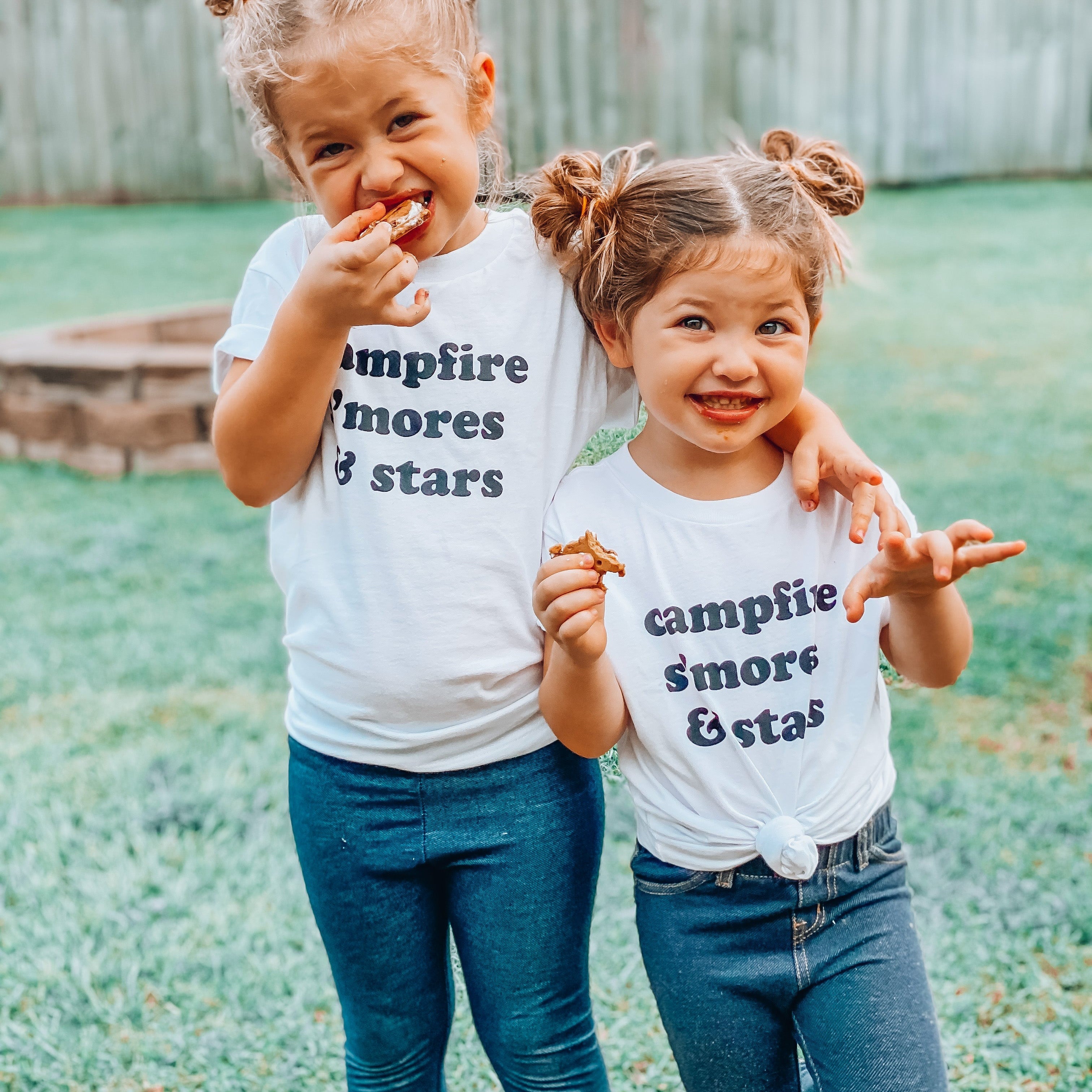 CAMPFIRE S'MORES & STARS in Black | Kids Tee
